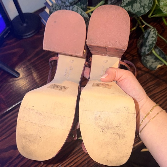 Circus by Sam Edelman Red Floral Platform Heels - Picture 4 of 4